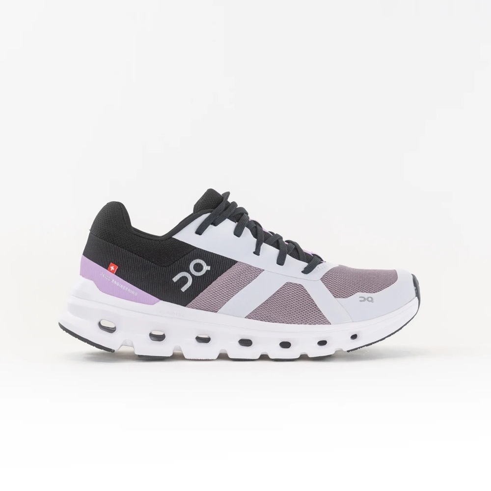 On Cloud Women’s Cloudrunner